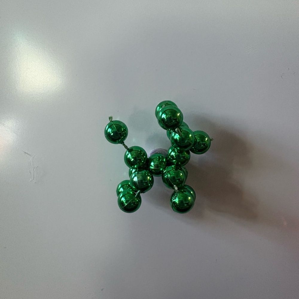Handmade Balloon Dog Magnet Set - Picture 3 of 5